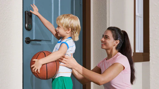 How to Choose the Right Smart Lock for Families?